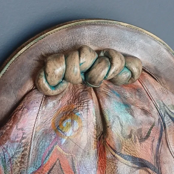 Vintage Jane Yoo Unique Hand  Painted Leather Crossbody - Picture 2 of 16